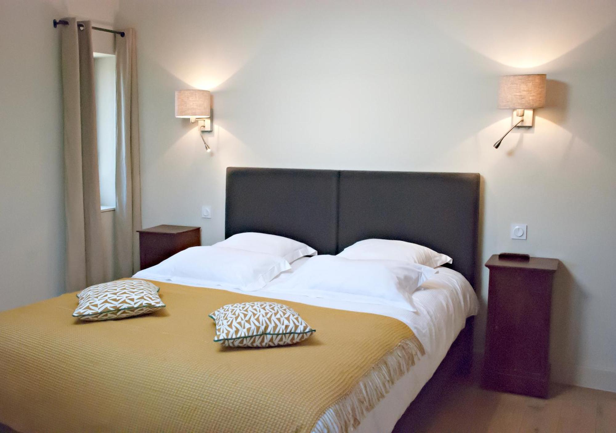 Chartreuse De Mougeres - Caux Pezenas Bed & Breakfast ภายนอก รูปภาพ