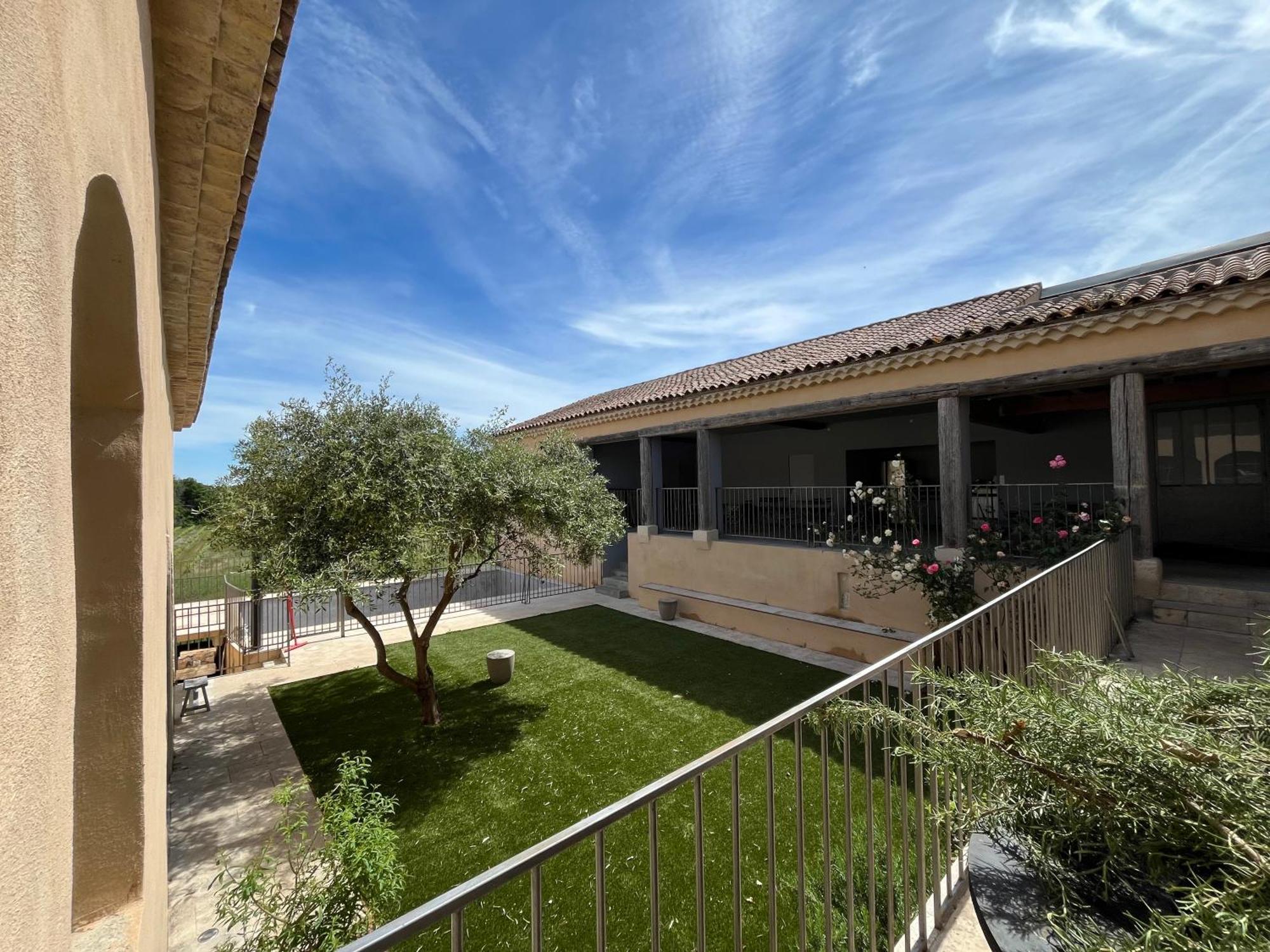 Chartreuse De Mougeres - Caux Pezenas Bed & Breakfast ภายนอก รูปภาพ